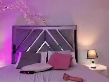 Miss_belu  live sex cam