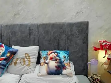 Naomy_smithx  live sex cam