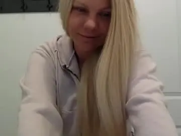 Nicecolddrink2  live sex cam
