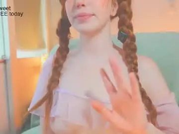 Niilaa  live sex cam