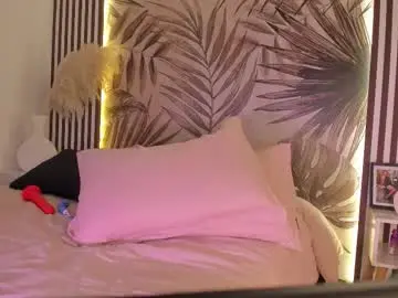 Samaantha_white_  live sex cam