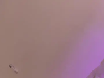 Samaantha_white_  live sex cam