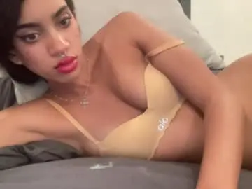 Shashadlux  live sex cam