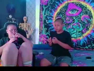 Sol_and_lunaa69  live sex cam