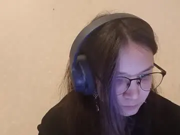 Vivasivertsen  live sex cam