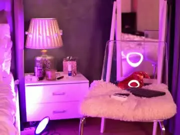 Amiralovely  live sex cam