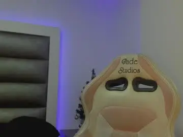 Angely_js  live sex cam