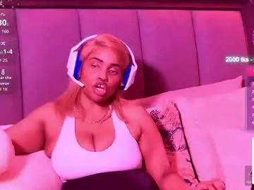 Bossybella  live sex cam