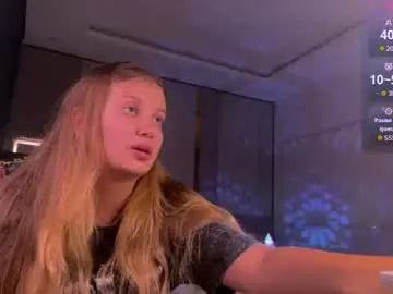 Drug_feet  live sex cam