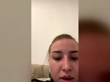 Elizka3  live sex cam