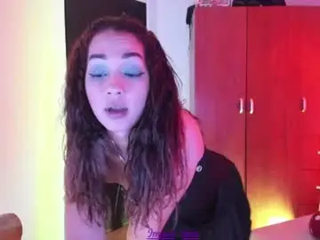 Immia_rosse  live sex cam
