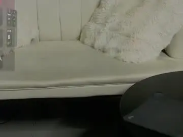 Natashaivacenko  live sex cam