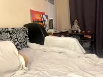 Pricillahoinacki  live sex cam