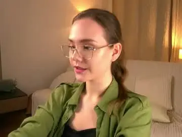 Sara_whooops  live sex cam