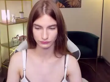 Sweetytrip  live sex cam