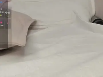 _secretelly_  live sex cam