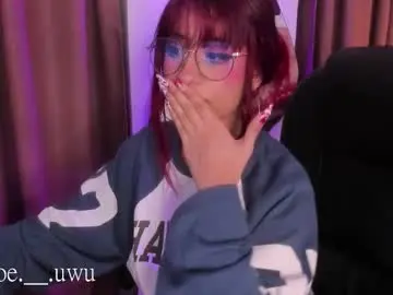 Cloe__hills  live sex cam