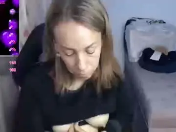 Cristin_doll  live sex cam