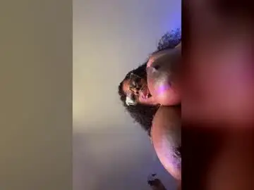 Itsladyslutkage  live sex cam