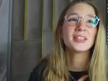 Lesliemines  live sex cam