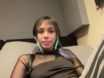 Lole6913  live sex cam