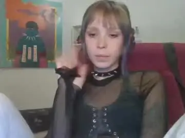 Lole6913  live sex cam