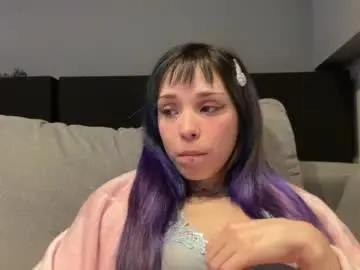 Lole6913  live sex cam