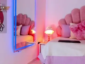 Lunavelour_  live sex cam