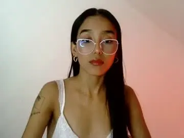 Lunavelour_  live sex cam
