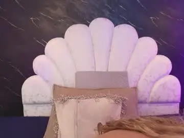 Miaabrown__  live sex cam