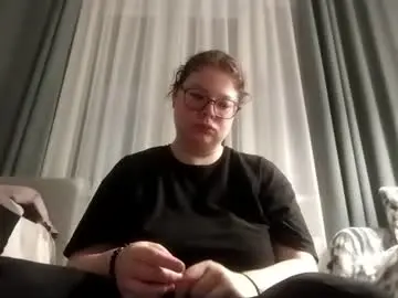 Mulavixen  live sex cam