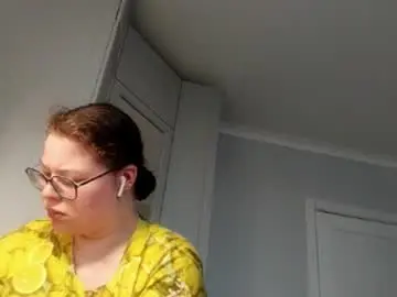 Mulavixen  live sex cam