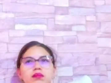 Nextdoor_fantasy  live sex cam