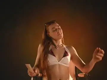 Rocknrose  live sex cam