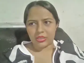 Roxiewill  live sex cam