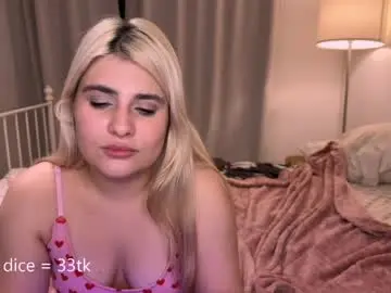 Scarletsirens_  live sex cam