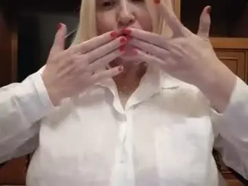 Schoolteach  live sex cam