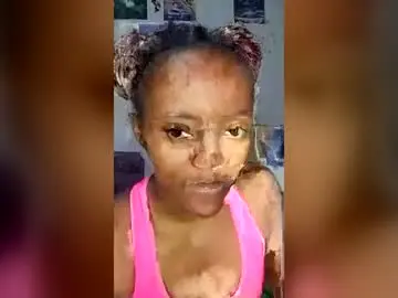 Snatchee748467  live sex cam