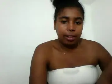 Vivienneh  live sex cam