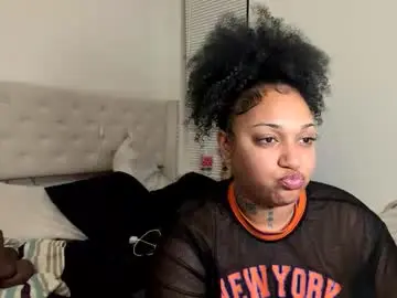 Wetcreamerr  live sex cam