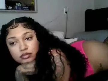 Wetcreamerr  live sex cam