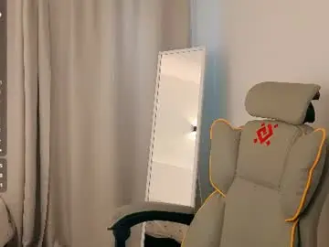 White_bueno  live sex cam