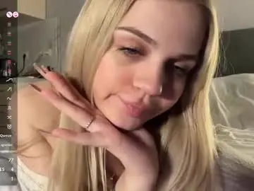 Alexadevilicious  live sex cam