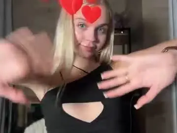 Alexadevilicious  live sex cam
