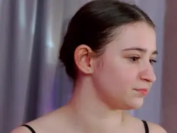 Annanoir  live sex cam