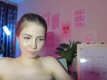 Aurora_glow_211  live sex cam