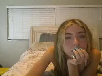 Chloemae7  live sex cam
