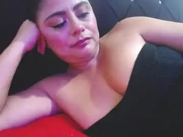 Elizabethweill  live sex cam