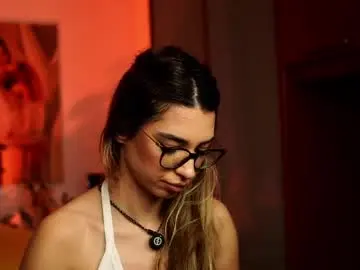 Italy_baby  live sex cam