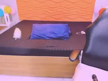 Laura_riley  live sex cam